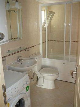 بوغازيتْشي Royal Heights Apartments المظهر الخارجي الصورة